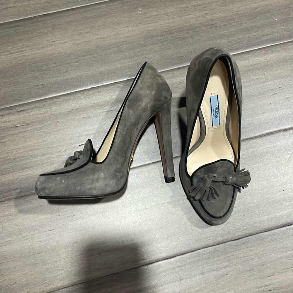 Authentic Prada heels gray pumps